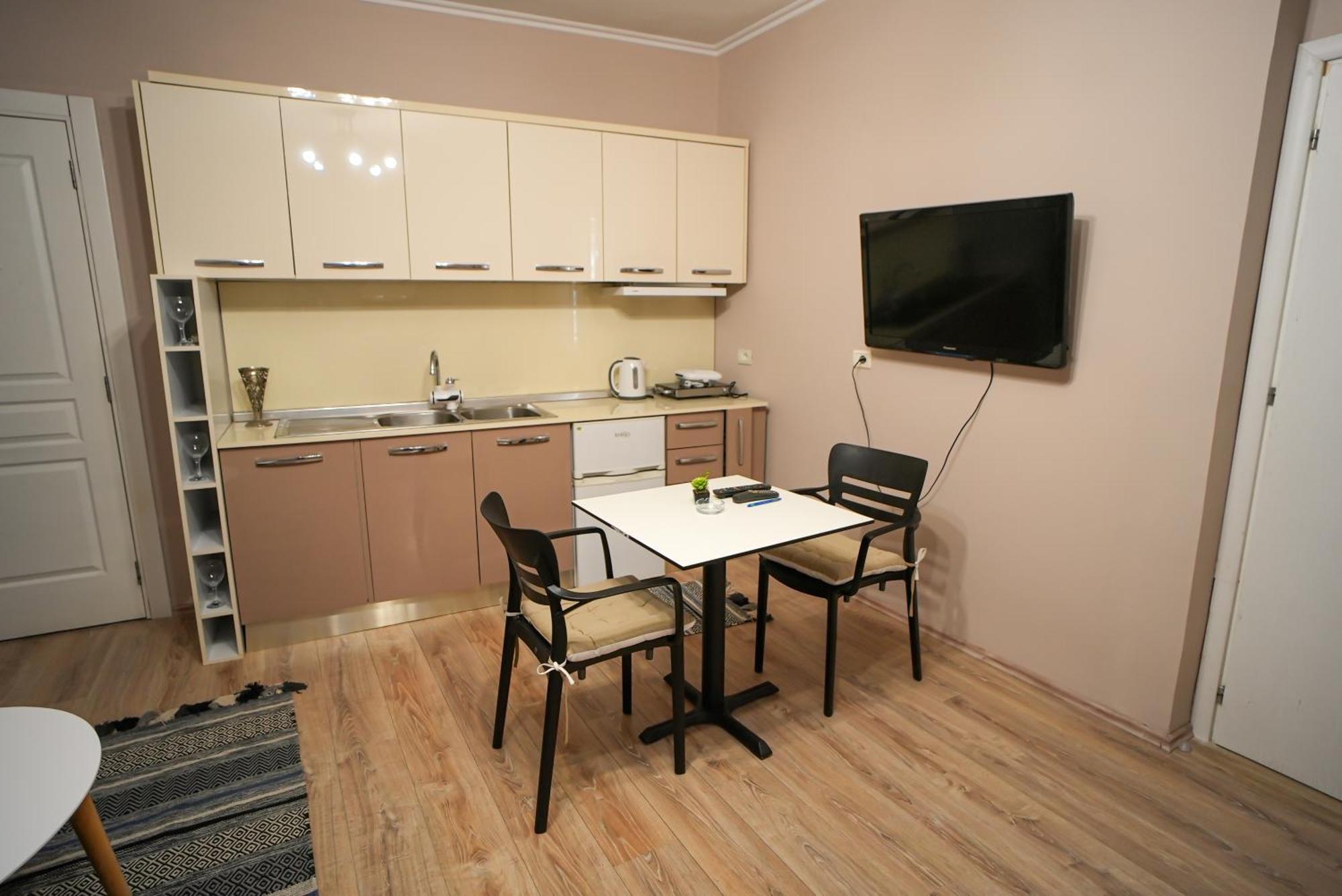 Grandpa House - Studio App.2 Tiran Dış mekan fotoğraf